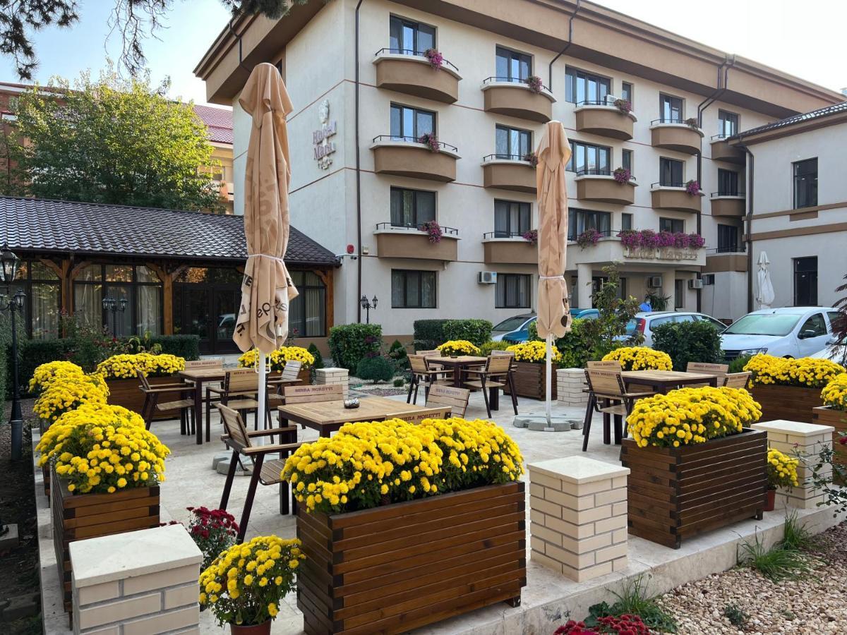 Hotel Mara Braila Bagian luar foto