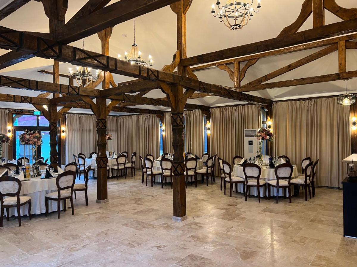Hotel Mara Braila Bagian luar foto